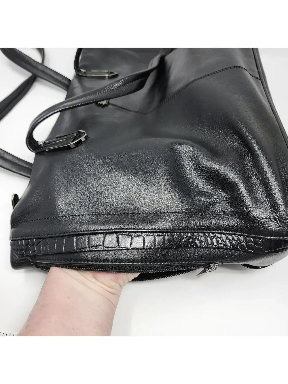 Moochies Black Leather CCW Tote Purse Croc Trim Shoulder Bag
